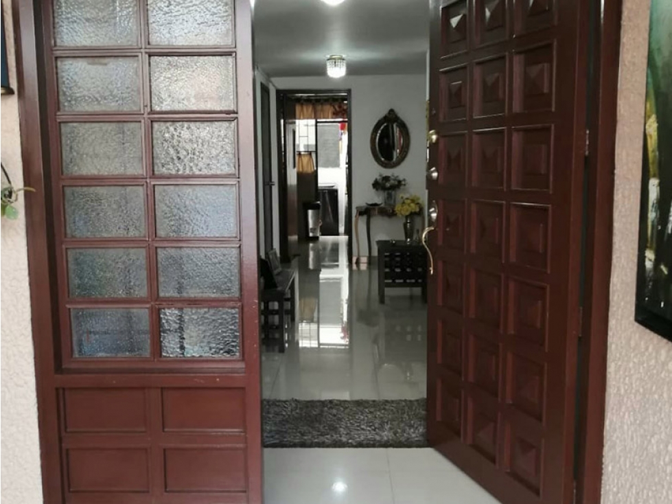 SE VENDE CASA EN NUEVA AUTOPISTA BOGOTA — foto 3