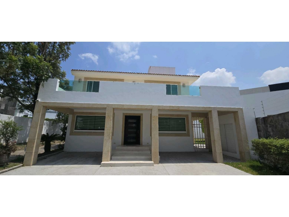 PRECIOSA CASA EN RENTA CON RECAMARA EN PLANTA BAJA - 6