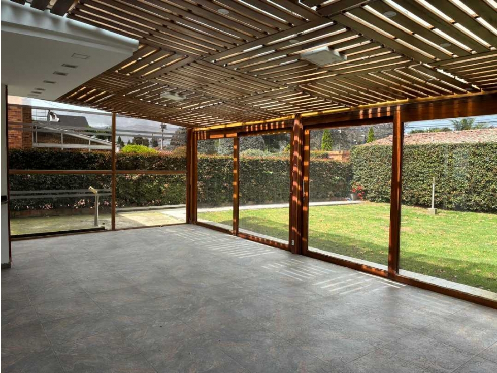 Preciosa casa para VENTA o ARRIENDO en san José de Bavaria