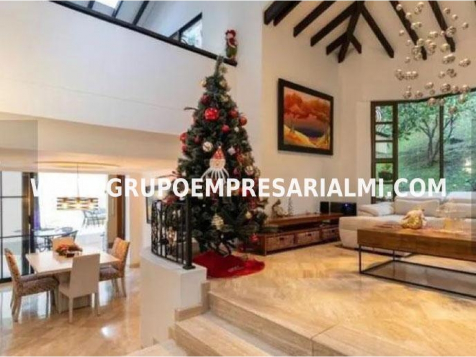 PRECIOSA CASA UNIFAMILIAR EN VENTA - SECTOR LOS BALSOS COD: 27414