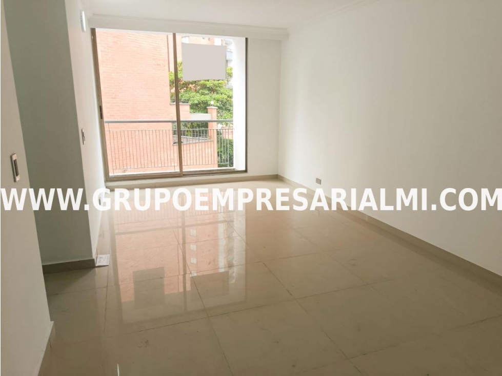 PRECIOSO APARTAMENTO EN VENTA - SECTOR LOMA LOS BERNAL COD: 32793 — foto 3