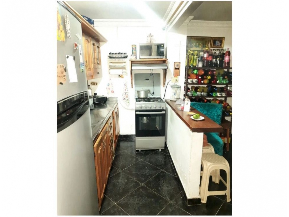 PRIMER PISO PARA NEGOCIO | BARRIO LA PLAYITA, MEDELLIN EN VENTA E165 — foto 4