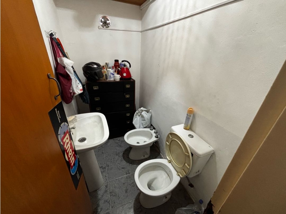 Propiedad en block local mas dos departamentos en venta - 6