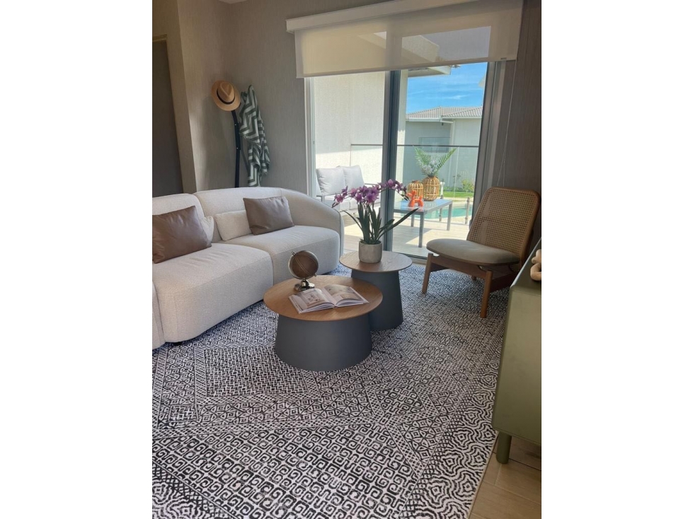 Proyecto nuevo en Panamá de apartamentos de 3 niveles cerca al mar — foto 3