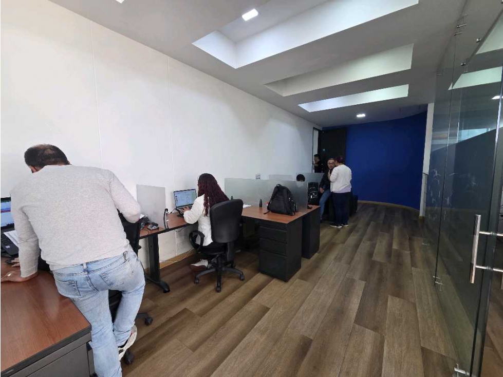 PUENTE LARGO VENTA ARRIENDO OFICINAS 80M2 EXTERIOR BAÑO Y COCINA $750M — foto 4