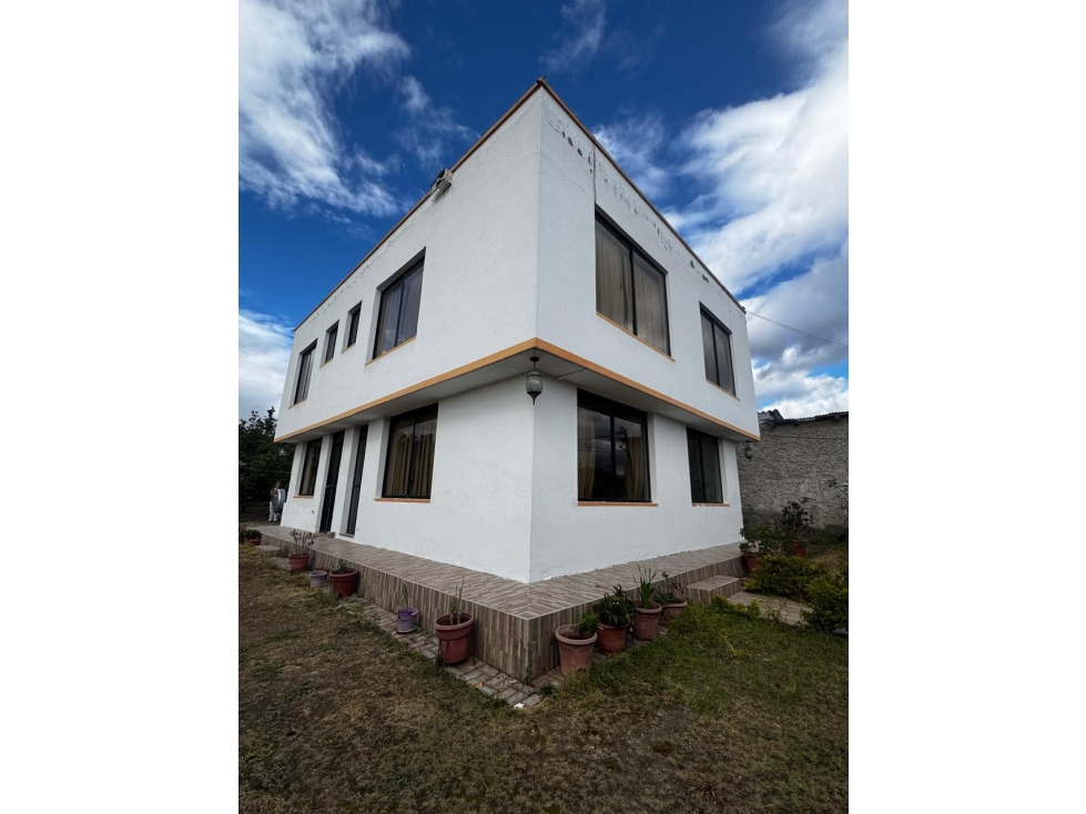 QUINTA EN RENTA EN GUAYLLABAMBA IDEAL PARA CENTRO DE REAHBILITACION — foto 2