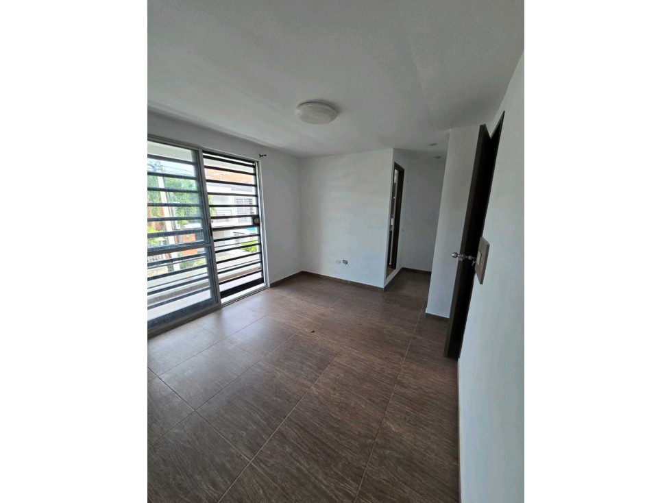 CASA UNIFAMILIAR DE DOS NIVELES QUINTAS DE LA ITALIA EN VENTA,PALMIRA