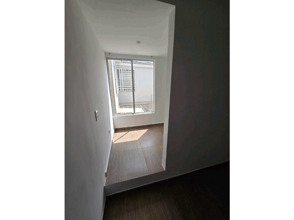 CASA UNIFAMILIAR DE DOS NIVELES QUINTAS DE LA ITALIA EN VENTA,PALMIRA — foto 4