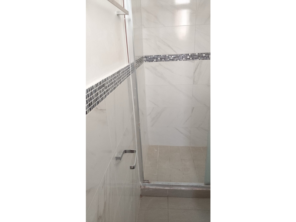 Rainbow Tower alquiler, 3 recámaras — foto 6