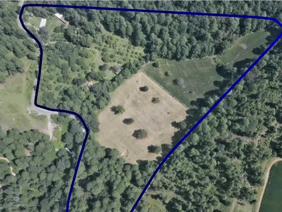 RANCHO CON HUERTA DE AGUACATES EN VENTA - 4