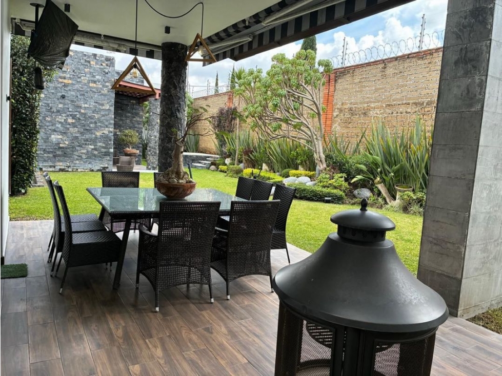 Residencia en venta 730 mts en Morillotla, Puebla!