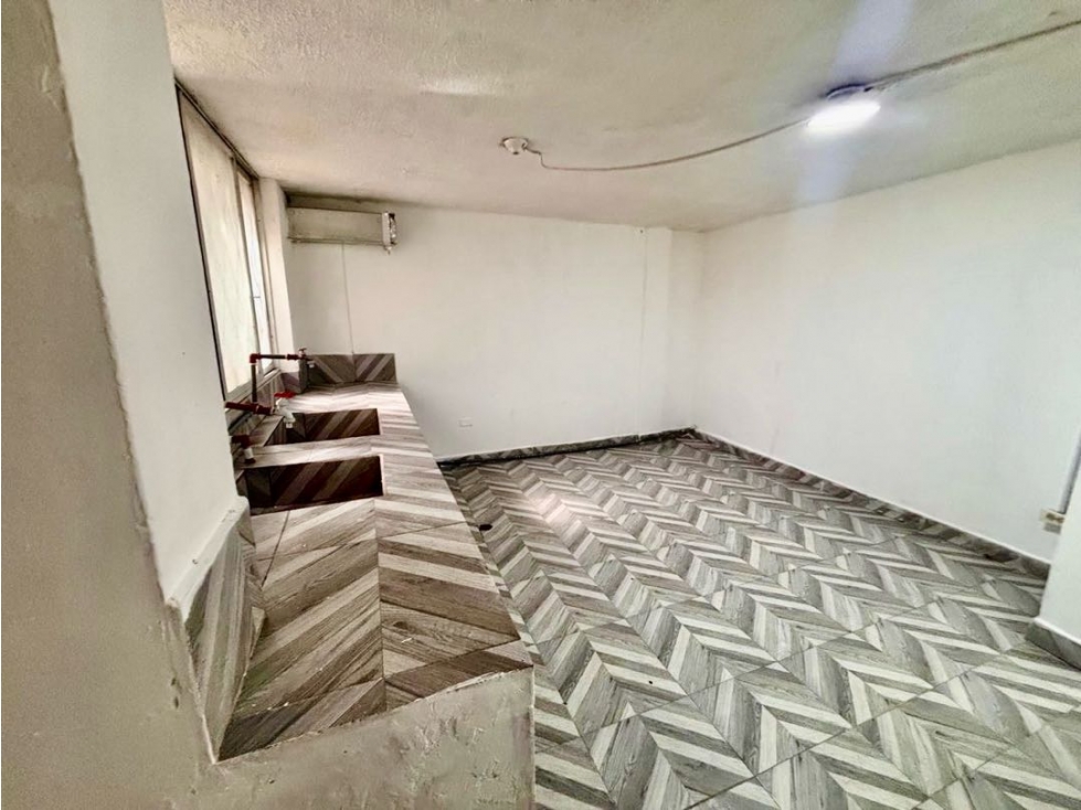 Real Audiencia Local Comercial 115m2 — foto 4
