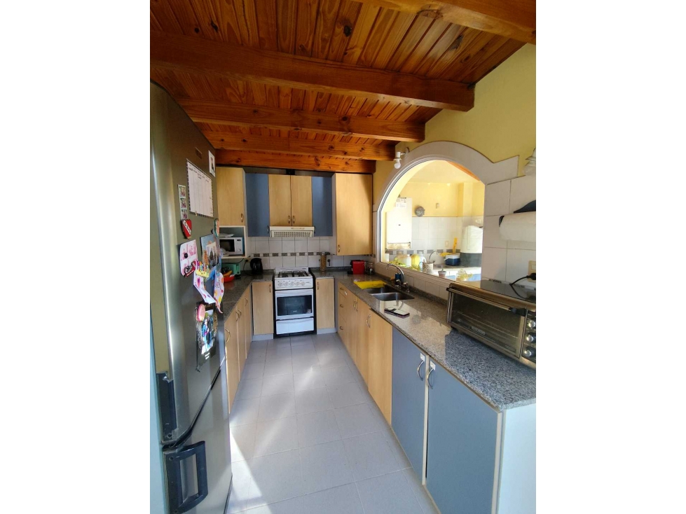 Casa en Venta con Parque, Pileta y Quincho en Vistalba, Luján de Cuyo - 5