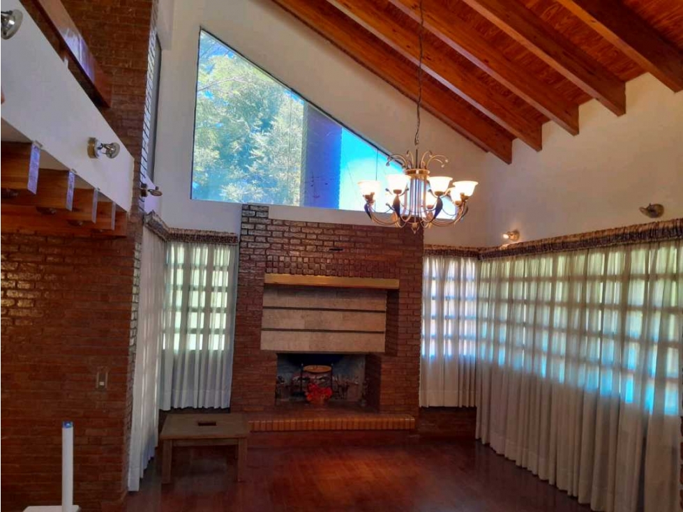 Casa Chalet en venta con Pileta y Quincho en Rusell, Maipú - 6