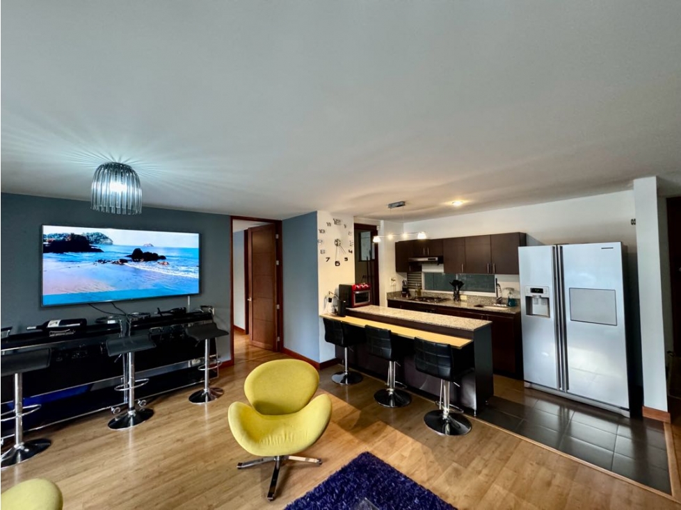 Renta amoblada apartamento en san Fernando plaza de 95m2 — foto 6