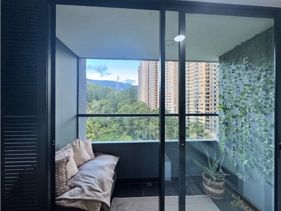Renta Apartamento Amoblado en Av Las Palmas — foto 6