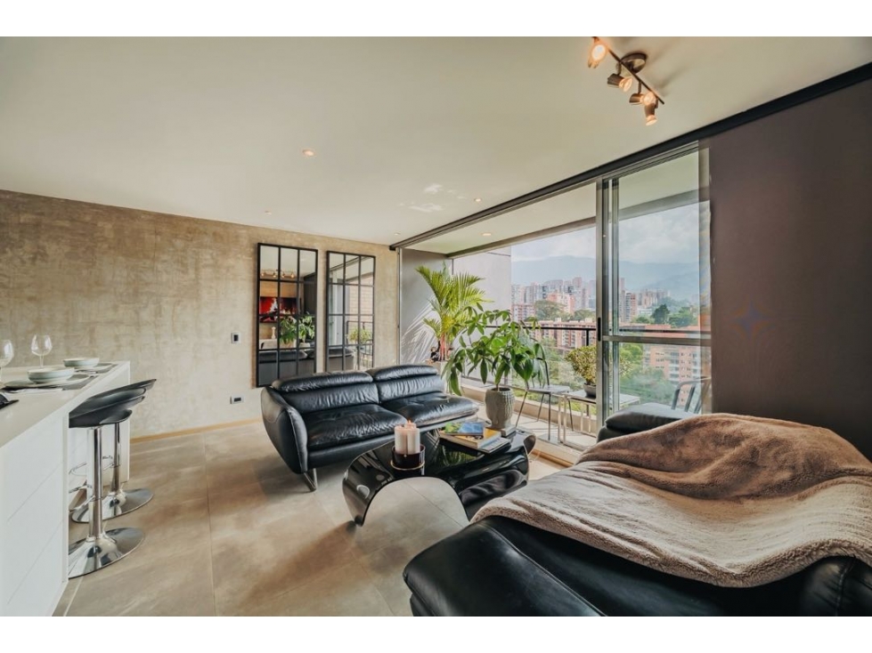 Apartamento Amoblado en Arriendo en Envigado sector Esmeraldal