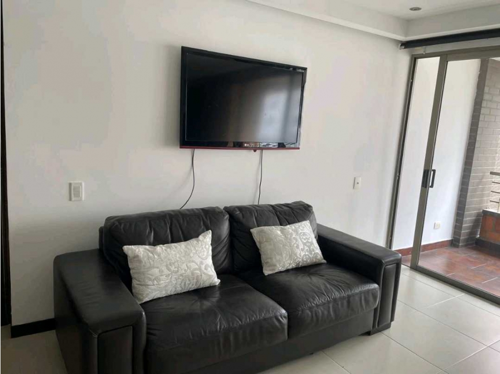 Renta apartamento amoblado Poblado La Tomatera — foto 3