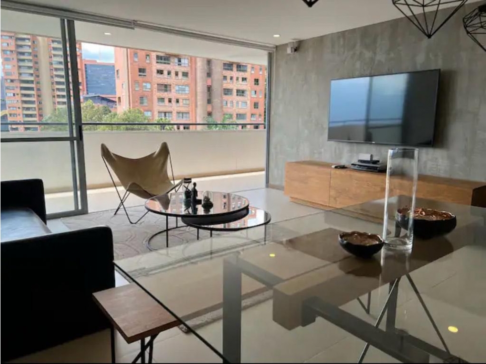 Renta apartamento en poblado — foto 4