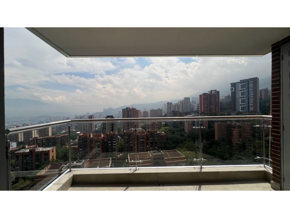RENTA APARTAMENTO EN EL POBLADO, SECTOR LOS BALSOS — foto 6