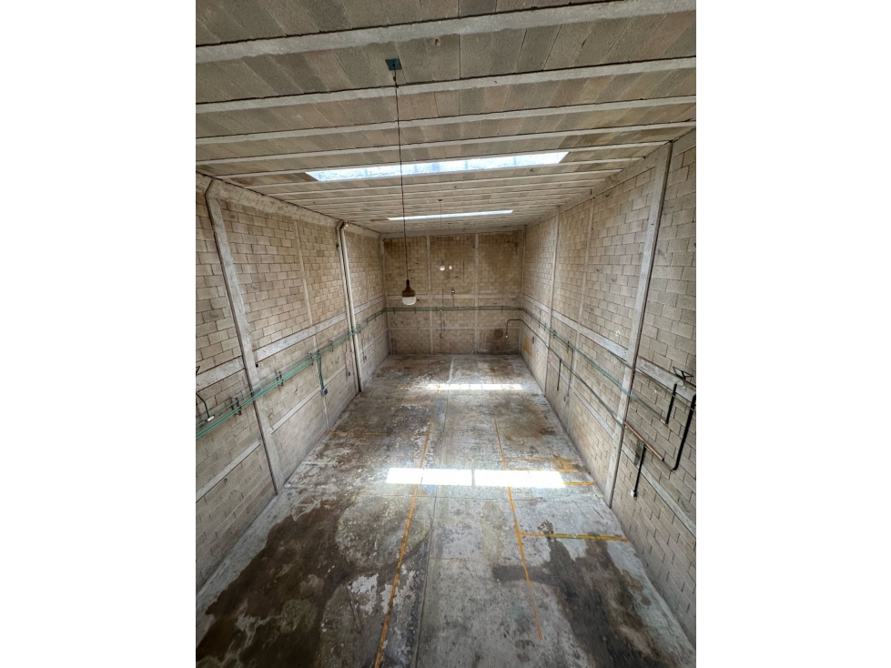 Renta Bodega 300mt colocio $44000