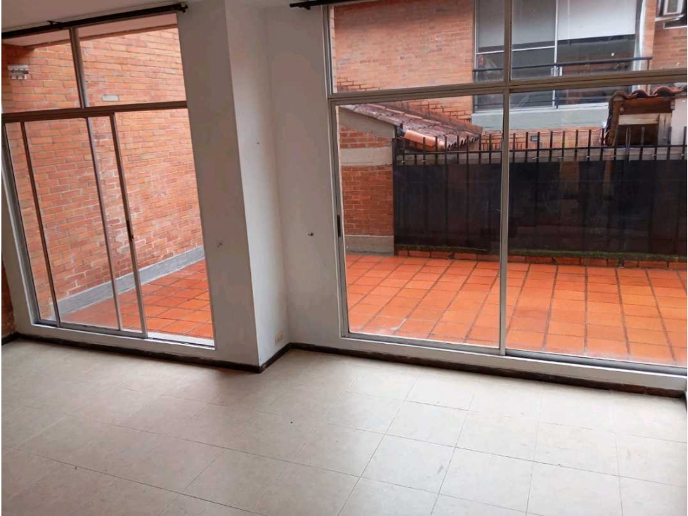 MHR RENTA CASA AV. SUR - 6