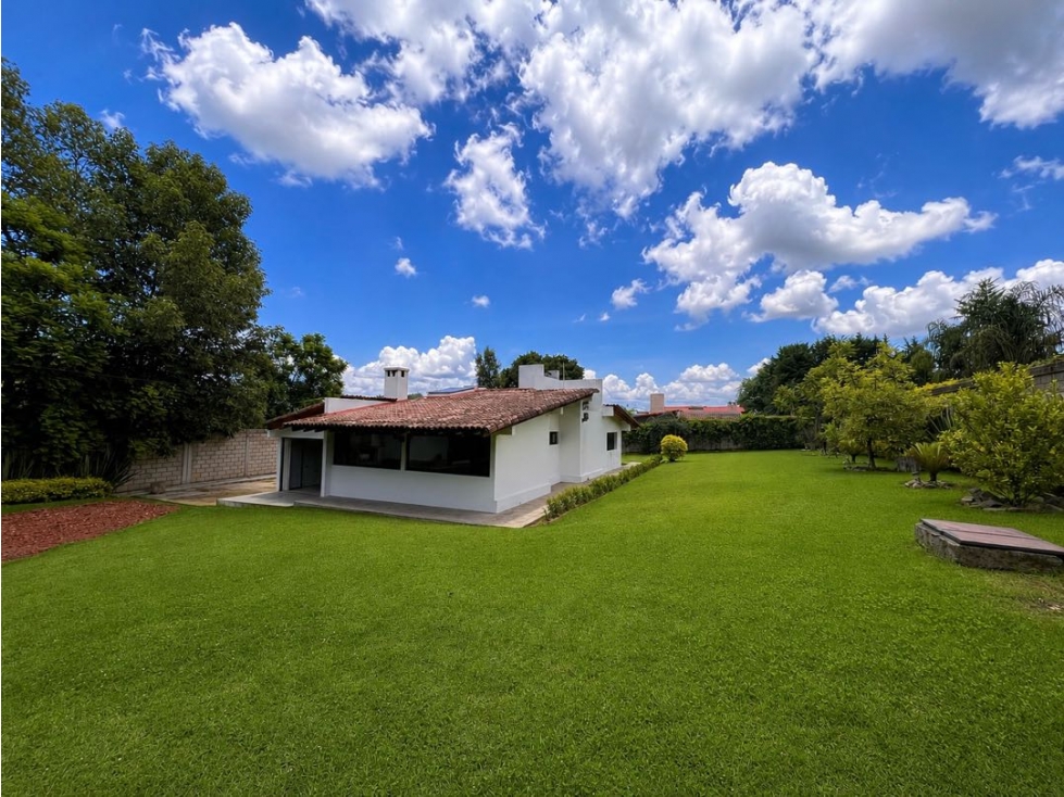 RENTA CASA CON AMPLIO JARDIN Y ÁRBOLES FRUTALES | CERRO GORDO — foto 5