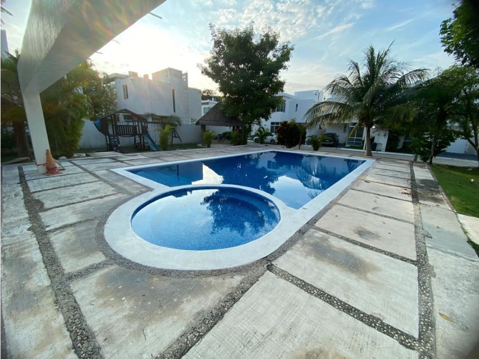 RENTA CASA EN BUGAMBILIAS CIUDAD DEL CARMEN — foto 2