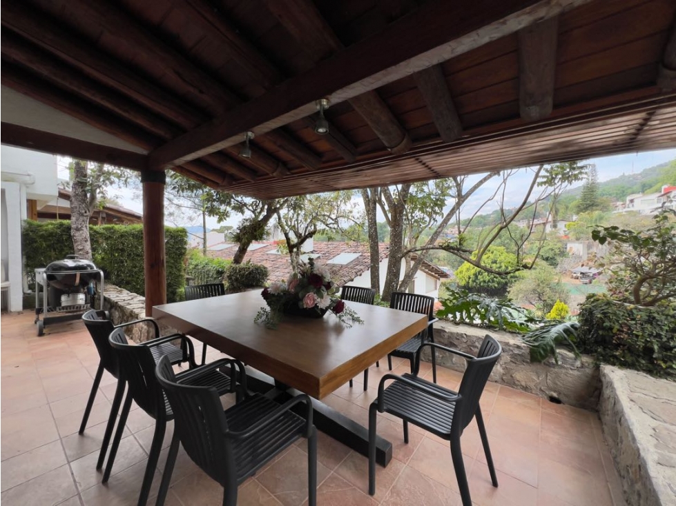 RENTA DE CASA CONDOMINIO | ALBERCA | CANCHA DE TENIS | VALLE DE BRAVO — foto 2