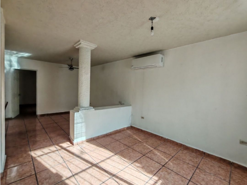 RENTA CASA EN VILLA FLORENCIA CIUDAD DEL CARMEN — foto 2