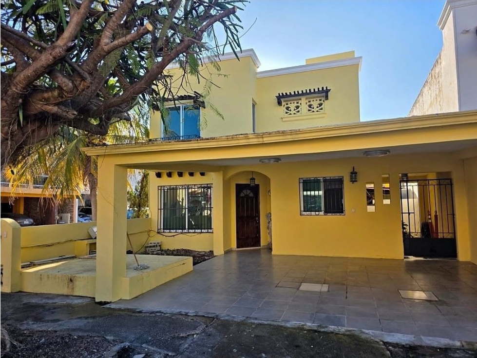RENTA CASA EN VILLA MAGNA CIUDAD DEL CARMEN