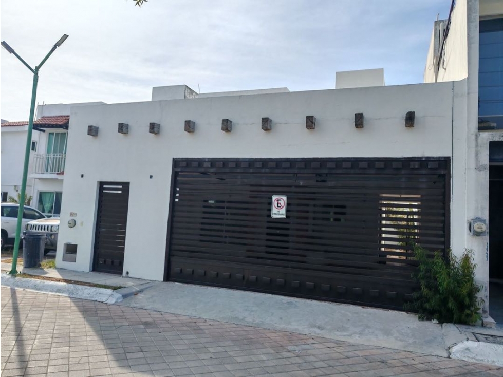 RENTA CASA EN VILLAMARINA CIUDAD DEL CARMEN