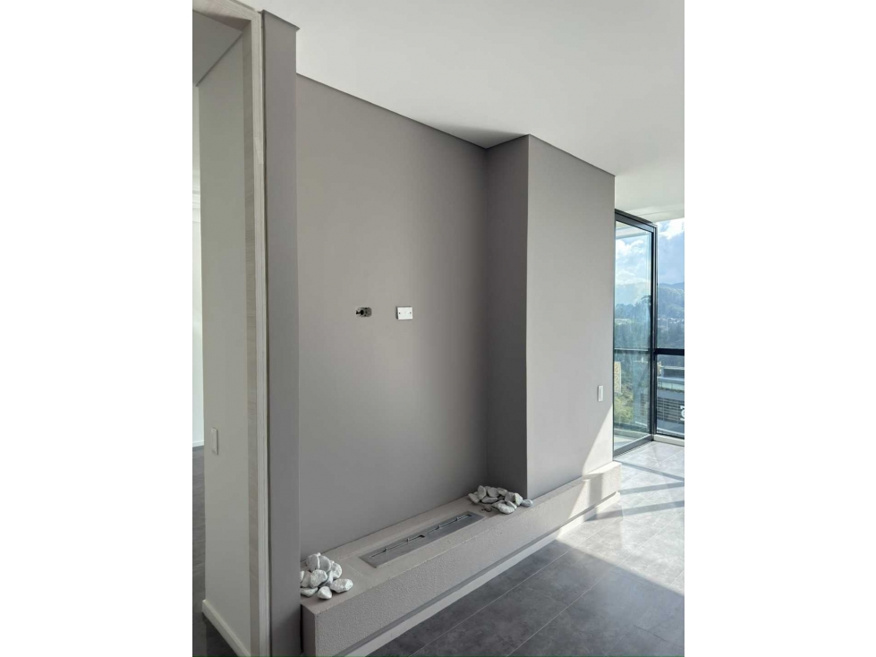 RENTA DE APARTAMENTO EN EL ALTO DE LAS PALMAS, UBICACIÓN ESTRATÉGICA. — foto 4