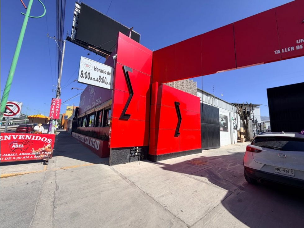 Renta Bodega Comercial sobre Blvd. Colosio frente a Intermédica — foto 2