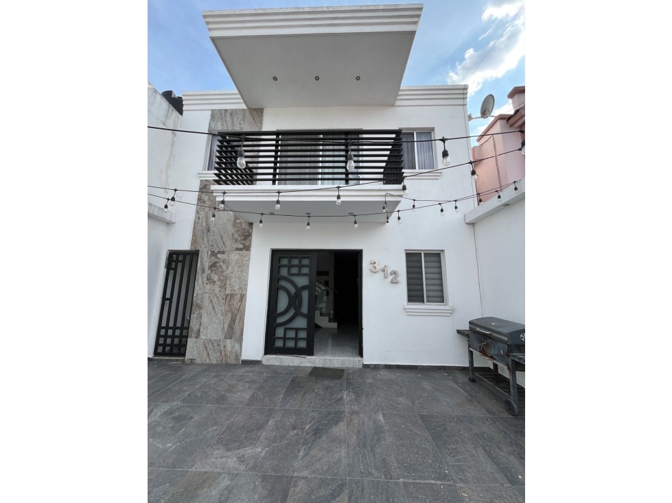 RENTA DE CASA AMUEBLADA EN JARDINES DE CASA BLANCA - 2