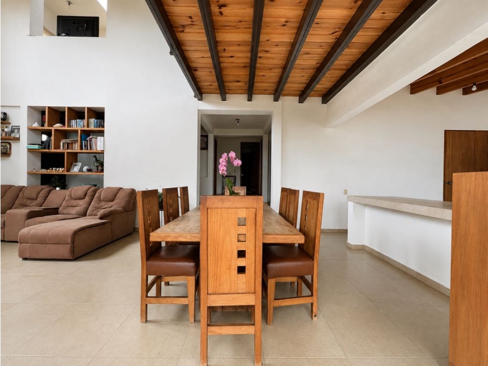 RENTA DE CASA AMUEBLADA Y CON AMPLIO JARDIN | PIPIOLTEPEC VDB - 5