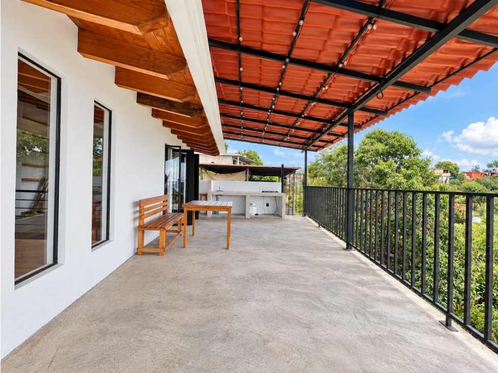 RENTA DE CASA AMUEBLADA Y CON AMPLIO JARDIN | PIPIOLTEPEC VDB - 3