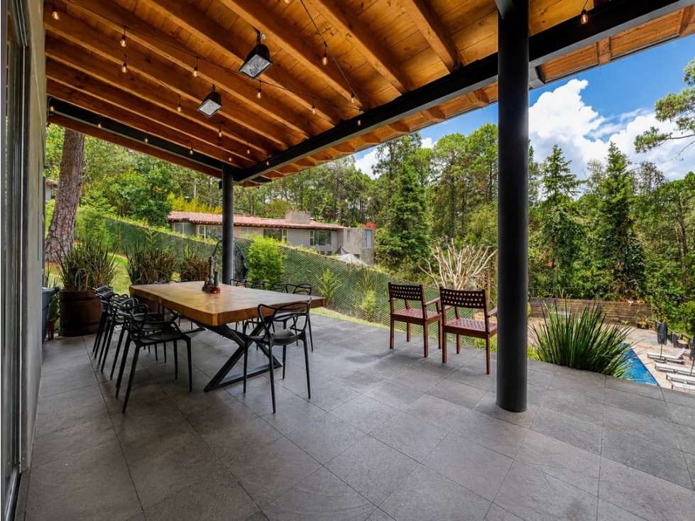 RENTA DE CASA CON AMPLIO JARDIN DESCENDENTE Y ALBERCA | AVANDARO — foto 6