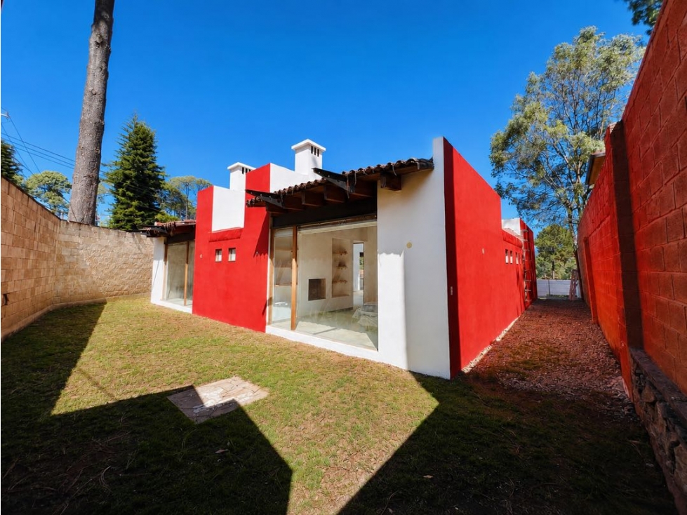RENTA DE CASA CON APLIO JARDIN SEMI - AMUEBLADA | AVANDARO - 5