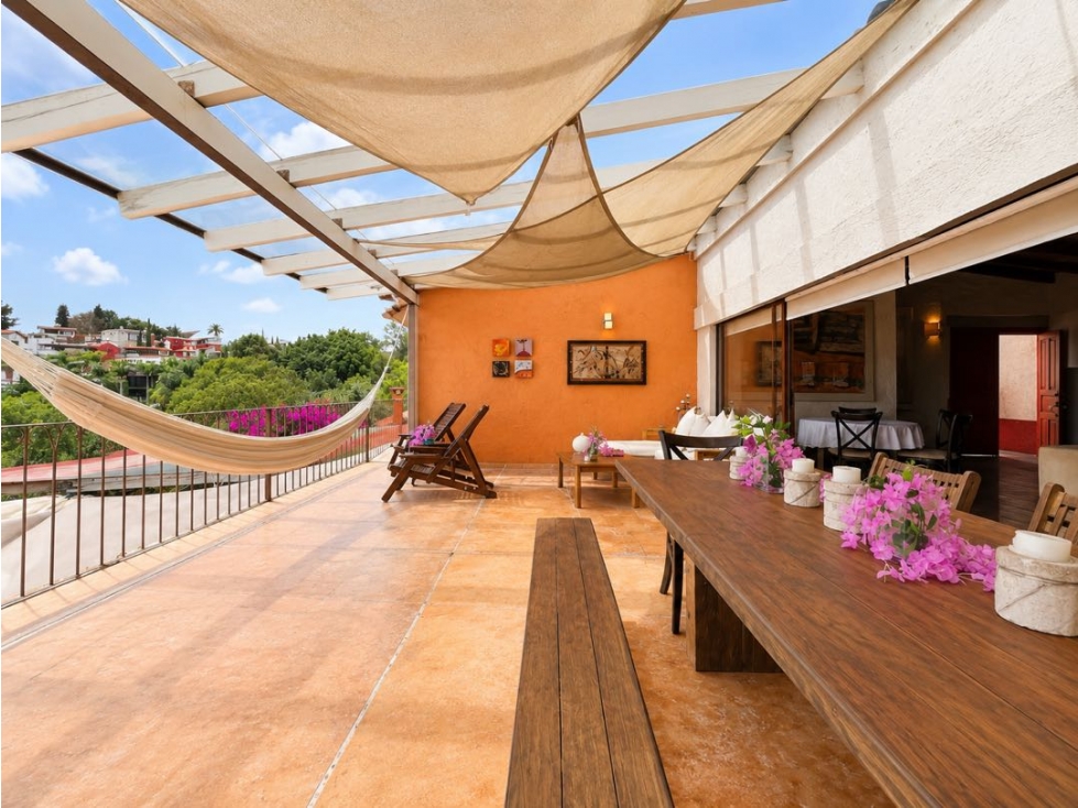 RENTA DE CASA CON TERRAZA Y VISTA AL LAGO | VALLE DE BRAVO CENTRO — foto 3