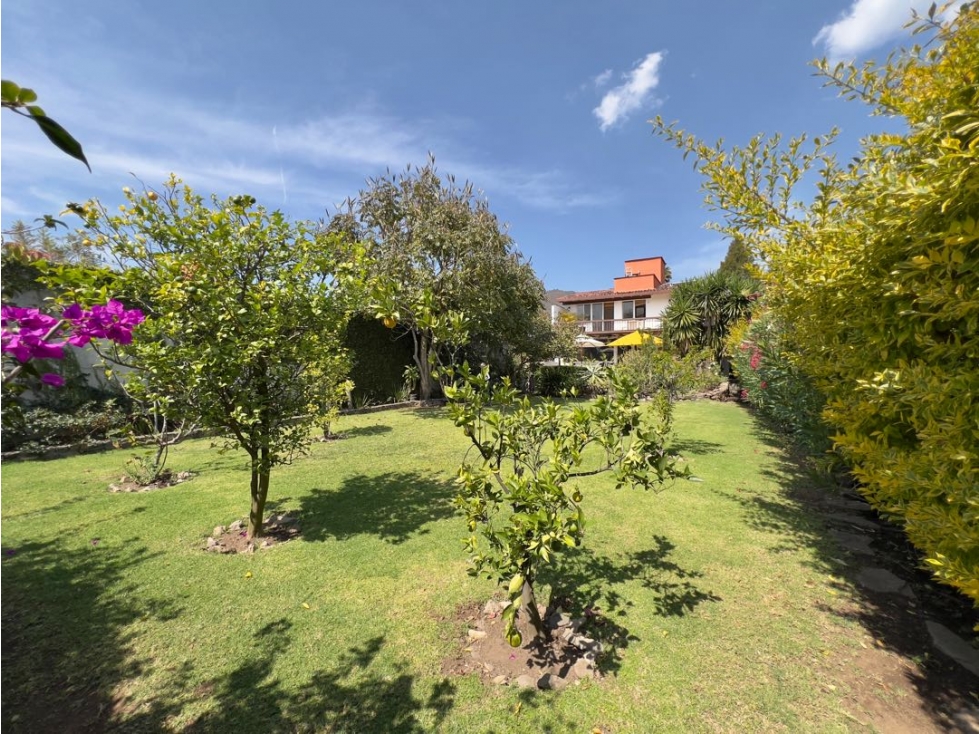 RENTA DE CASA CON VISTA AL LAGO, JACUZZI Y JARDIN | SAN GASPAR — foto 2