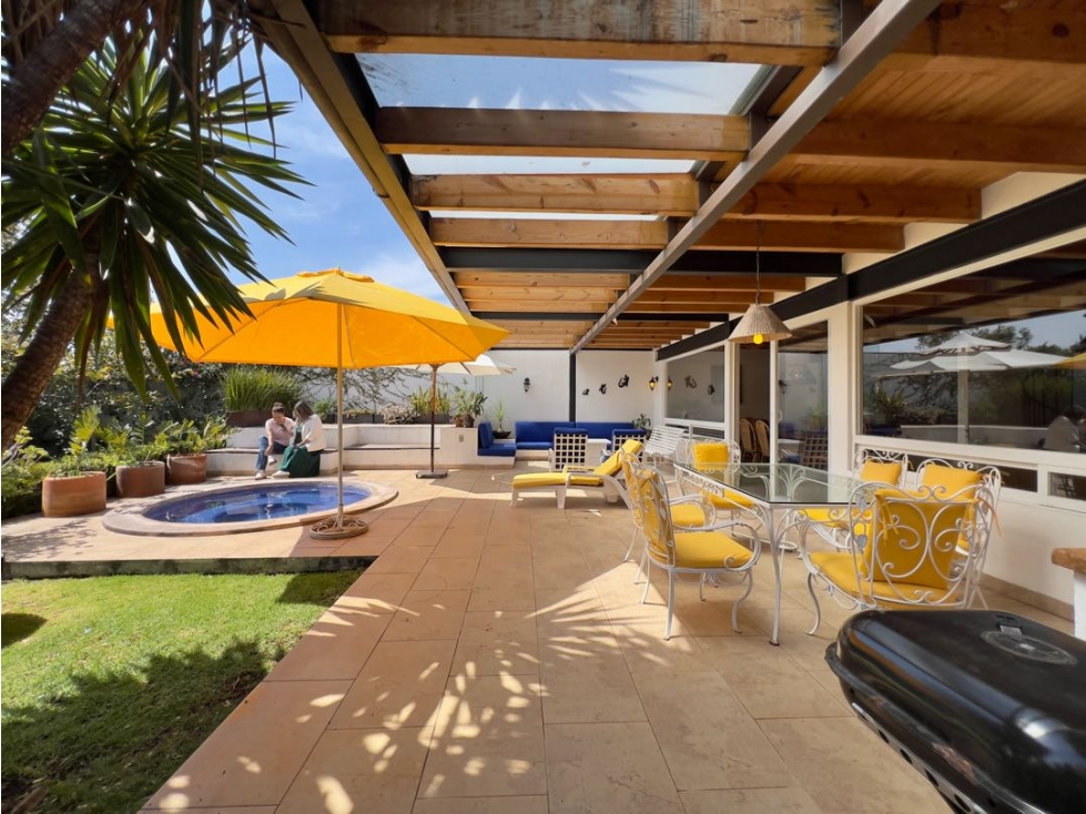 RENTA DE CASA CON VISTA AL LAGO, JACUZZI Y JARDIN | SAN GASPAR — foto 3