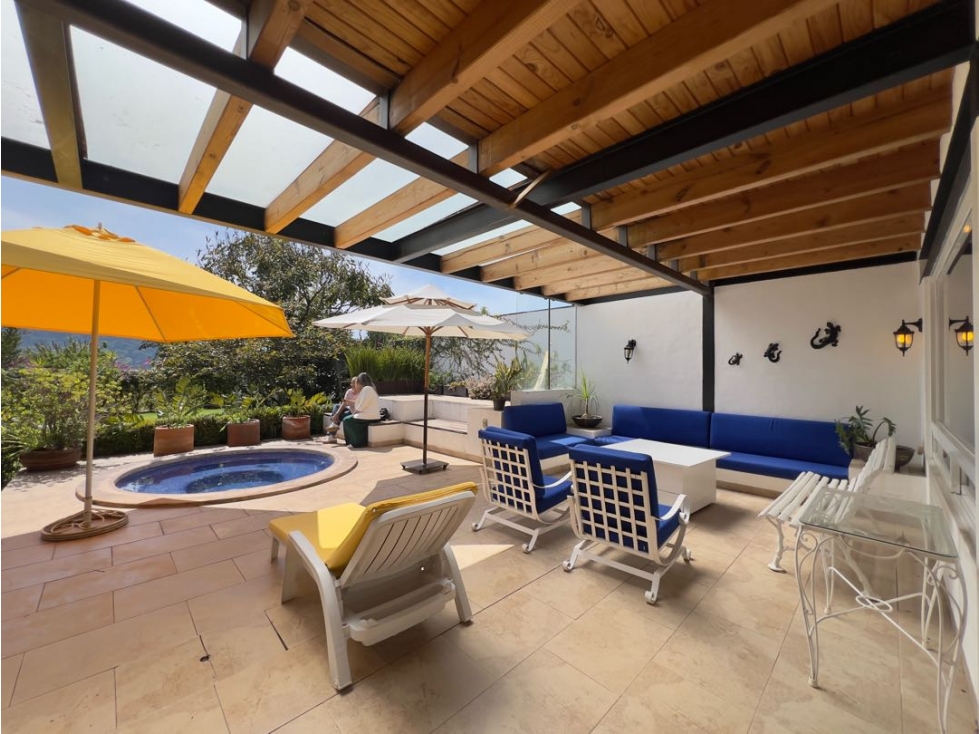 RENTA DE CASA CON VISTA AL LAGO, JACUZZI Y JARDIN | SAN GASPAR — foto 4