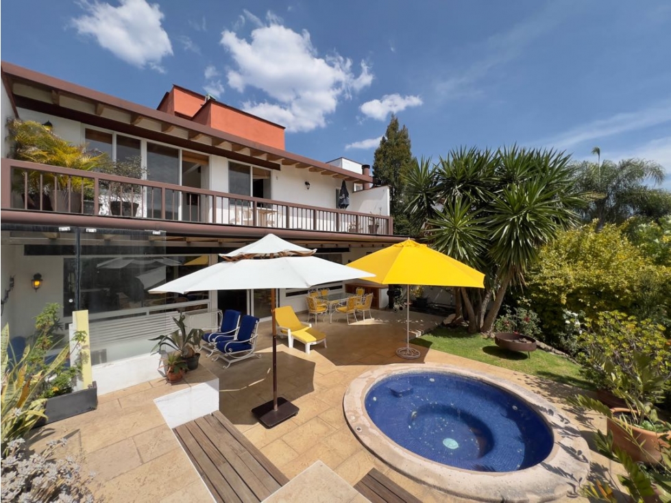 RENTA DE CASA CON VISTA AL LAGO, JACUZZI Y JARDIN | SAN GASPAR — foto 5