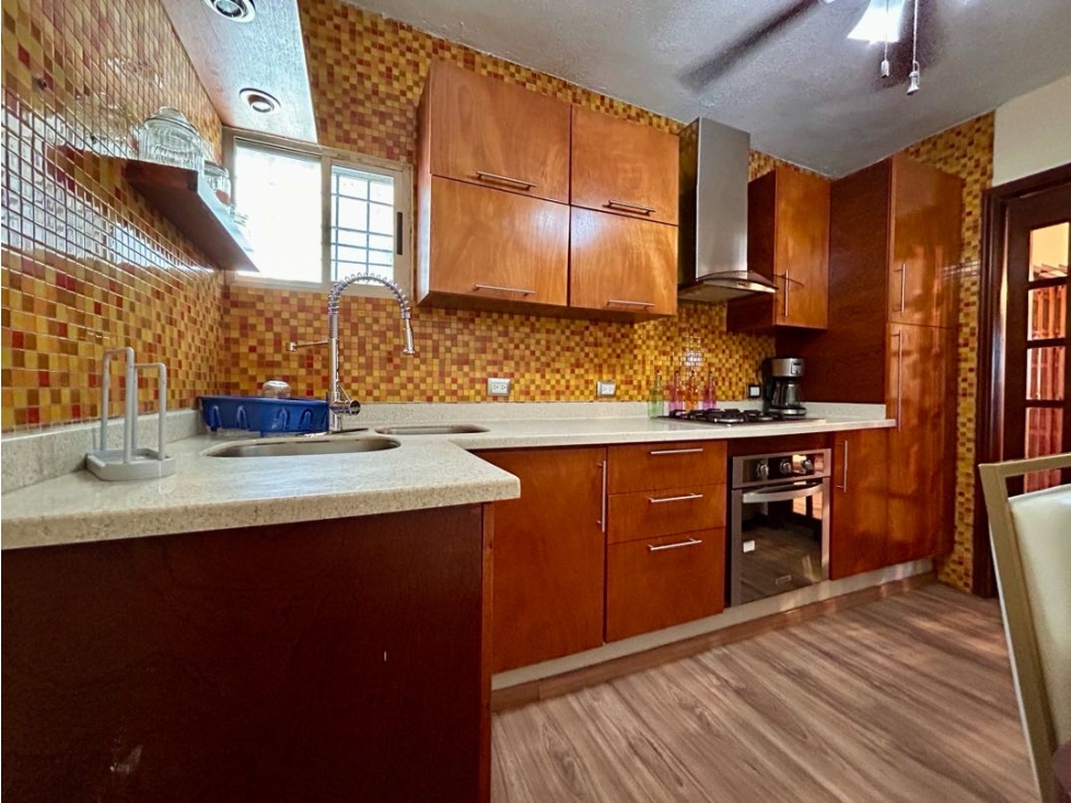 Renta de Departamento Av. Azteca (Recién Remodelado) - 6