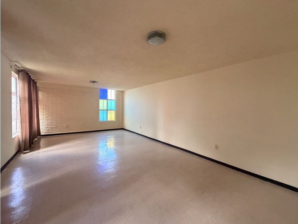 Renta de departamento centrico cerca de Parque Hgo - 5