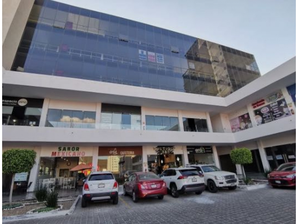 RENTA DE OFICINA PLAZA NAZAS — foto 3