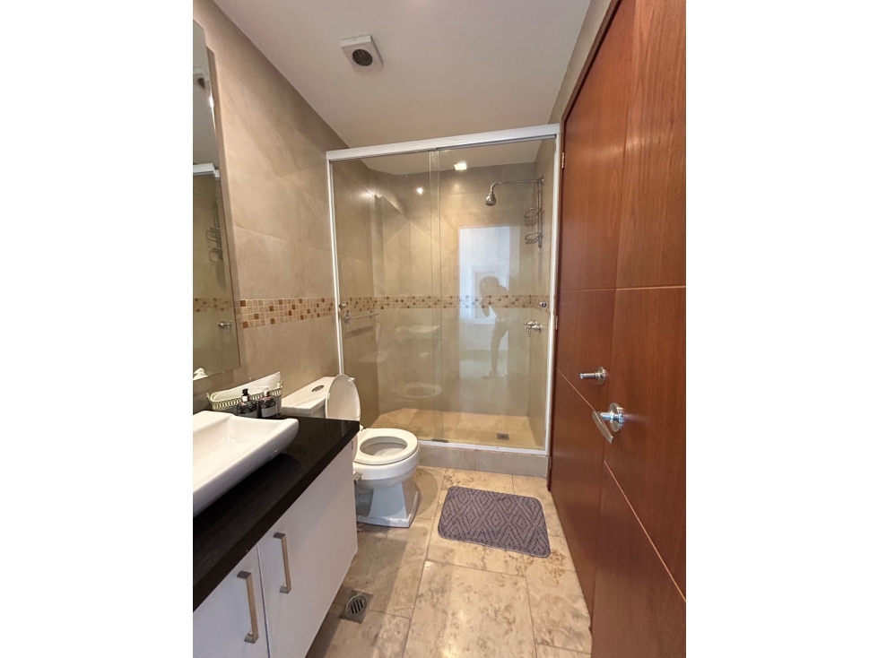 Renta departamento González Suárez con vista espectacular — foto 6