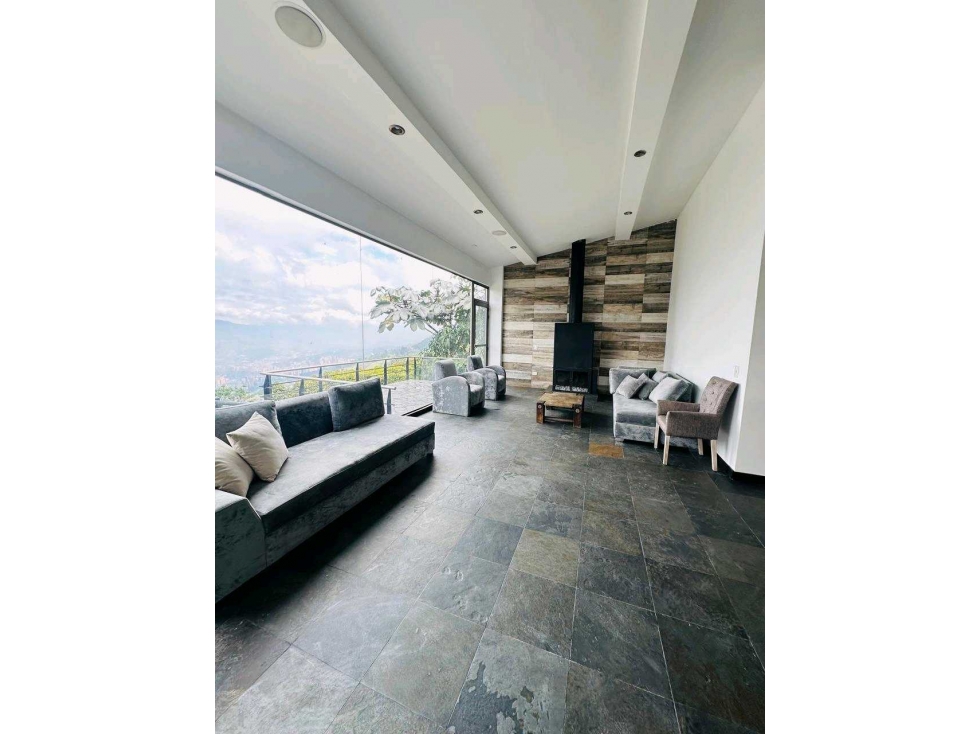 Renta hermosa casa semi amoblada Alto Las Palmas — foto 2