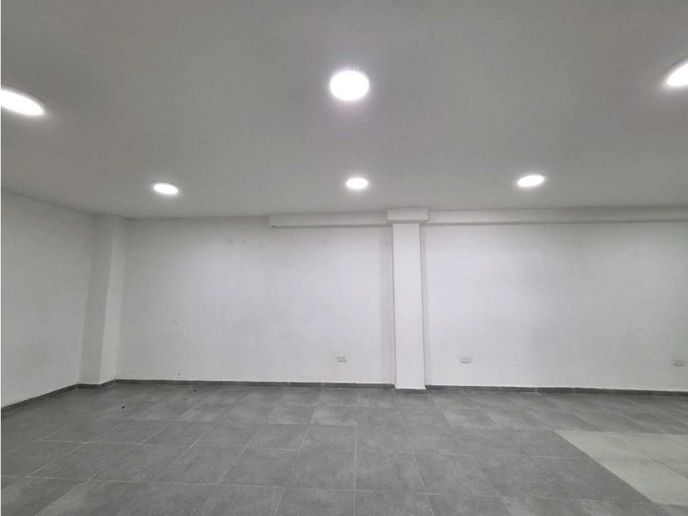 Renta Oficina Servicios Incluidos